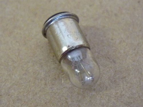 Lot of 100 gi 387 chicago miniature 28 volt mini light bulbs new for sale
