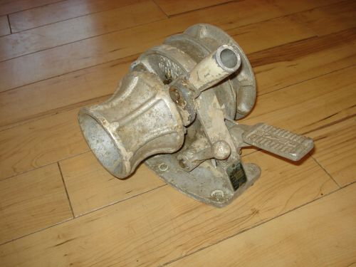 MOYLE MARINE PRODUCTS &#034; PONY WINCH &#034; - WINDLASS CAPATAN - PRICED 2 SELL