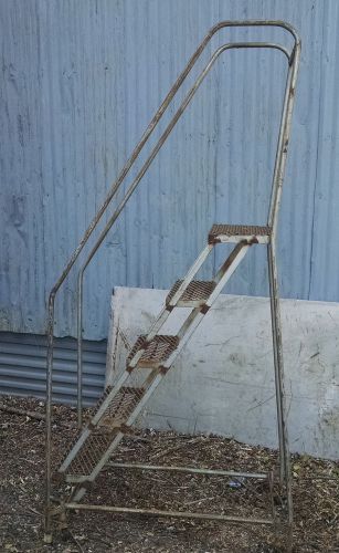 Rolling ladder heavy steel 5 step good condition for sale