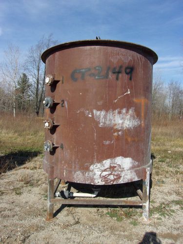 1300 gallon fiberglass round tank (ct2149) for sale