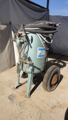 Mc d sandblast pot 600lb pauli &amp; griffin towable with hose and dead man valves for sale
