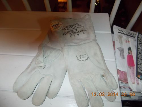 WELDING GLOVES ~ Black Stallion 750 L Stick Nomex Lined 750L