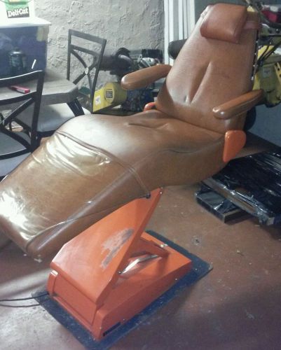 B model DDS dental chair