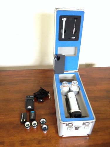 Portable slit lamp with case and bonus iphone4/5 adapter for sale