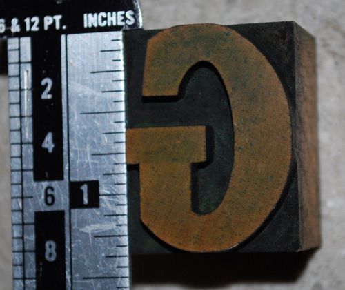 Vintage / Antique Letterpress Wood Printer's Type "G". 1 5/16" tall, 8 line