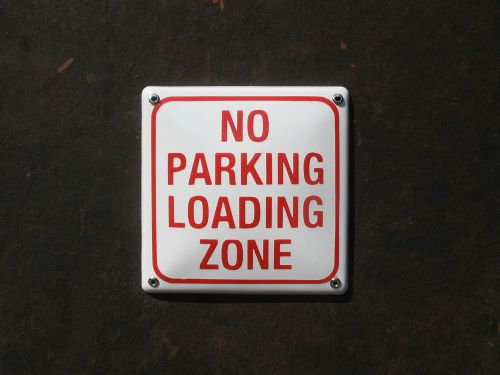 NO PARKING LOADING ZONE Metal Porcelain Enamel Sign Plaque