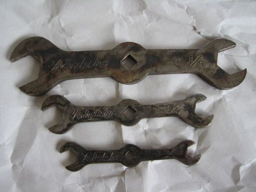 3 Vintage INDESTRO WRENCHES Stamped Steel 6 SIZES Case Colored Old Tool Wrench
