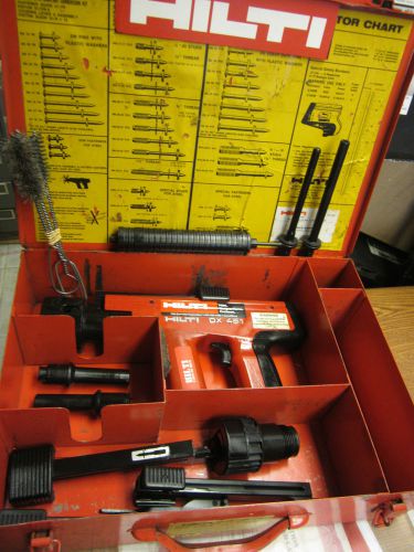 HILTI DX 451 POWER ACTUATED NAIL GUN, IN GREAT CONDITION, FAST SHIPPING