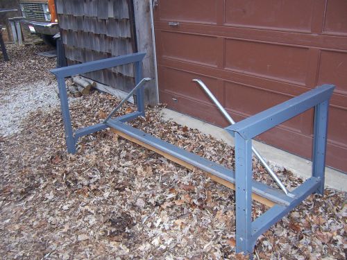 Metal workbench/table frame