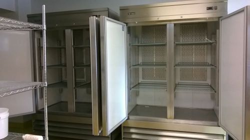 Economy ER-2 Reach-In Refrigerator