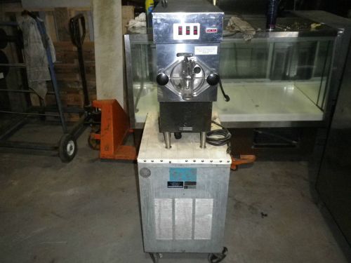 Saniserv soft serve ice cream machine w/ remote condensor high capacity 20 galhr for sale
