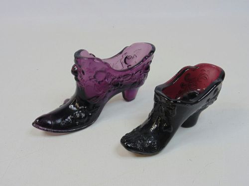 2 Purple Amethyst Glass Tabletop Shoes Collectible