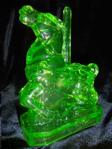 Green Vaseline glass Carousel Horse Pony paperweight uranium taffy yellow figure