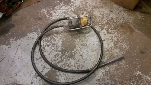 Wyco #903 Vibrator with 13&#039; Whip and Head