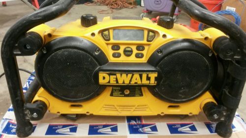 Dewalt dc011 radio charger