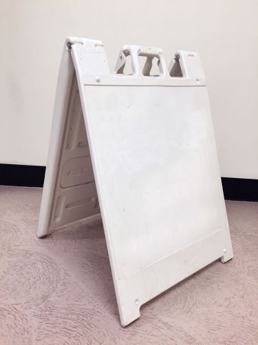 White Deluxe Signicade Plastic A Frame Sign Stand Quick Change 24 x 36&#034; Insert
