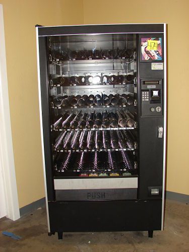 Automatic Product AP123 Vending Machine for Candy Snack and Chips 30 day parts w