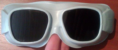 Welding safety goggles glasses closed with indirect ventilation new soviet ussr for sale