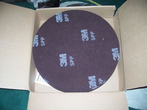 NEW IN BOX 3M SCOTCH BRITE 17&#034; SURFACE PREPARATION PADS   SPP17  2 available