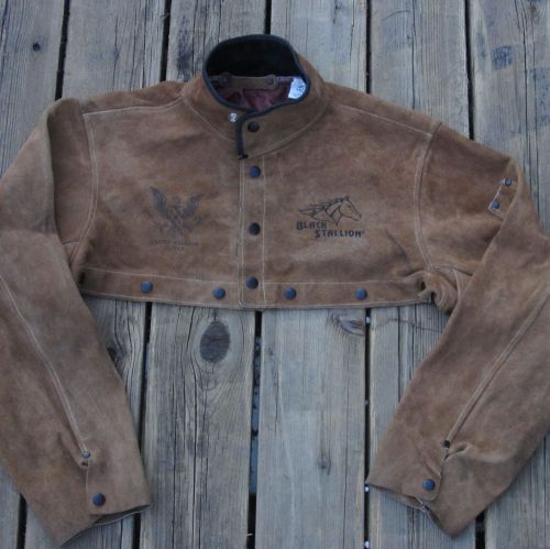 Revoke black stallion welding jacket m brown suede cape sleeve for sale