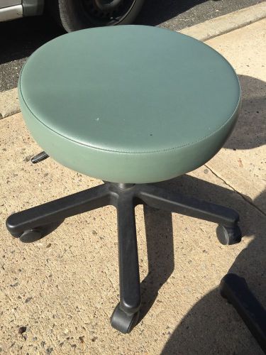 Midmark Ritter 272 Adjustable Stool W/Out Back - Model 272-001 Green