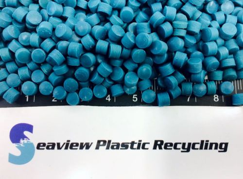 Plastic Pellets Polyethylene Green 2 LBS.