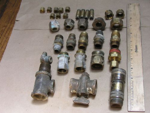32 ASSORTED BRASS PIPE FITTINGS, VALVE, USED
