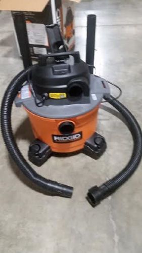 Ridgid 6 gal professional wet dry workshop vacuum cleaner 6 peak hp motor wd0670 for sale