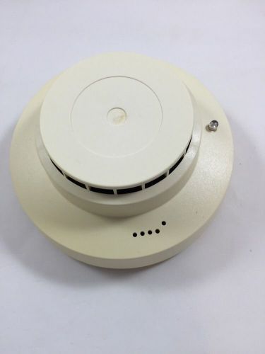 Cerberus Pyrotronics (siemens) ILP-1 Intelligent Photoelectric Smoke Detector.