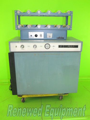 Bellco glass 7728-02005 incubator with bellco 7720-02005 roller apparatus for sale