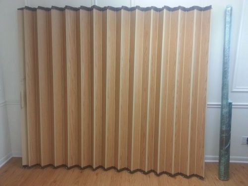 Series 2100: acoustical partition; premium vinyl-lam accordion wall up to 12ft for sale
