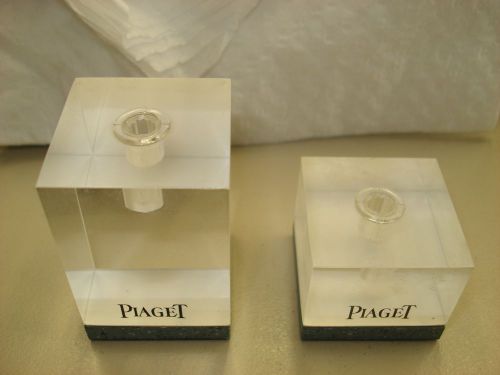 LOT OF 2 AUTHENTIC PIAGET PLEXIGLASS CUBES, STORE DISPLAY STANDS FOR JEWELRY.