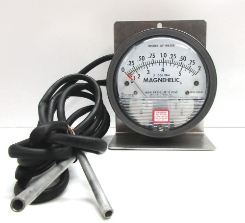 DWYER MAGNEHELIC DIFFERENTIAL PRESSURE GAUGE 2&#034; OF WATER MODEL # 2002C