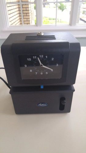 LTH2101 Lathem Manual Clock Time Recorder, time cards, key, replacement ribbo