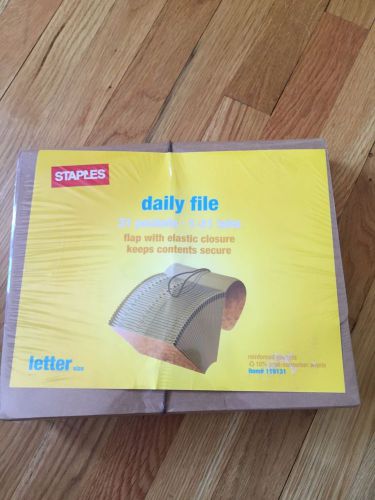 Staples Daily File (31 Pockets, 1-31 tabs) Flap with Elastic Closure