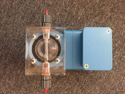 Blue-White Industries Chem-Feed Model C-614 P Injector Pump