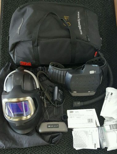 3M SpeedGlas 9100X Welding Darkening Helmet &amp; Adflo Has extras with it.