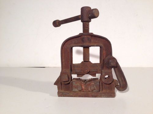 EMBOSSED CAST IRON MARK MANUFACTURING BLACKSMITH PIPE VISE METAL CLAMP TOOL