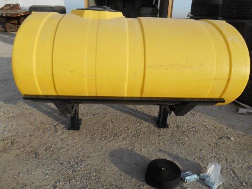 F/s 500 gallon ellipical liquid fertilizer tank/cradle for sale