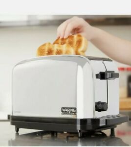 Waring WCT702 Commercial Duty 2 Slot Toaster 1 Year warrantty. Mint condition!