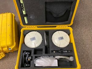 Trimble R8 GPS L1 L2 L2C L2CS Base &amp; Rover Receiver Set