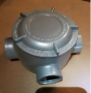 KILLARK GEJTT-5  1-1/2&#034; Hub, T Type Outlet Body, Aluminum, Hazard Location