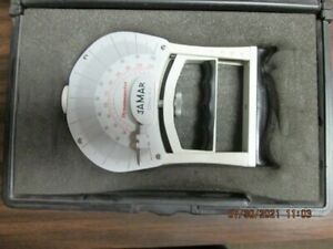 Jamar hand dynamometer  great condition in case diagnostic adjustable for hand!!