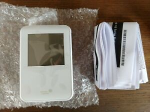 New Johnson Controls NSB8BTN240-0 Thermostat Temperature Display Set Point White