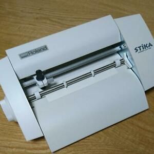 Roland Stika SV-8 Design Cutter Cutting Machine W / Many Accessories