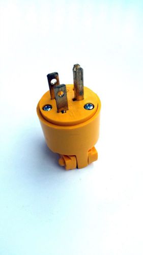 4-pass &amp; seymour 15-amp 125-volt yellow 3-wire grounding plug hubbell for sale
