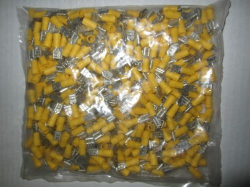 500 Pack 12-10 Gauge .25&#034; Vinyl Insulated Female Quick Disconnects Terminals Lot