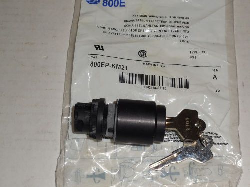 Allen-Bradley 800EP-KM21 Key Maintained Selector Switch