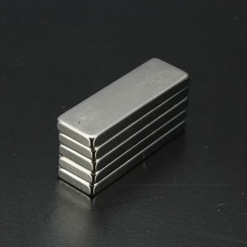 Strong block cuboid magnets rare earth neodymium 40x10x4 mm n35 for sale