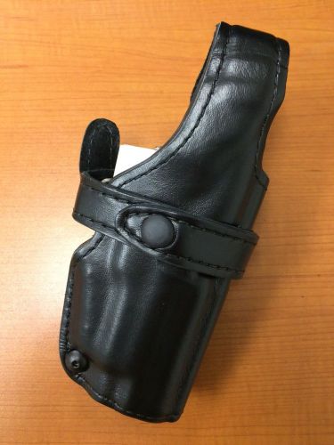 Safariland sig p220 &amp; p226 (see label) 070-77-161 holster (r/h) (plain leather) for sale